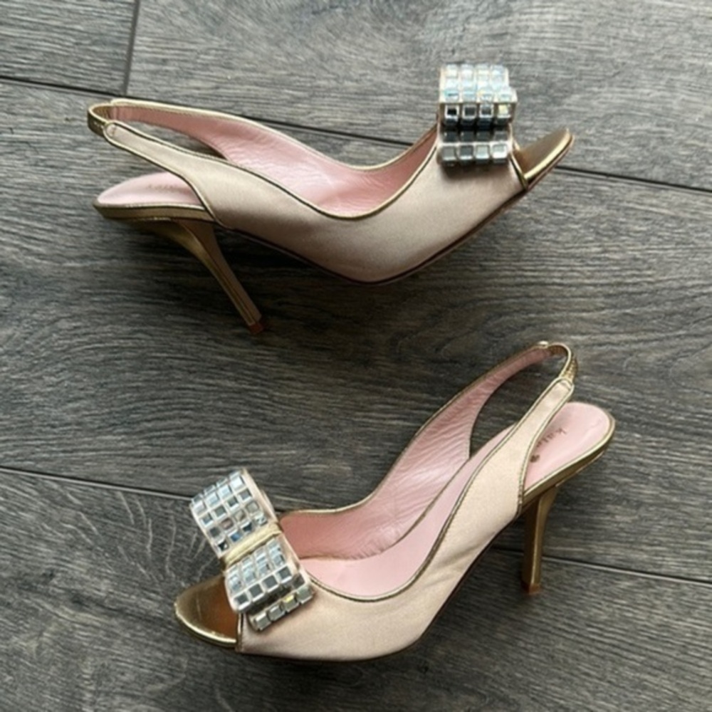 Kate Spade Shoes size 7 ivory gold with jeweled bow on toes sling back open toe